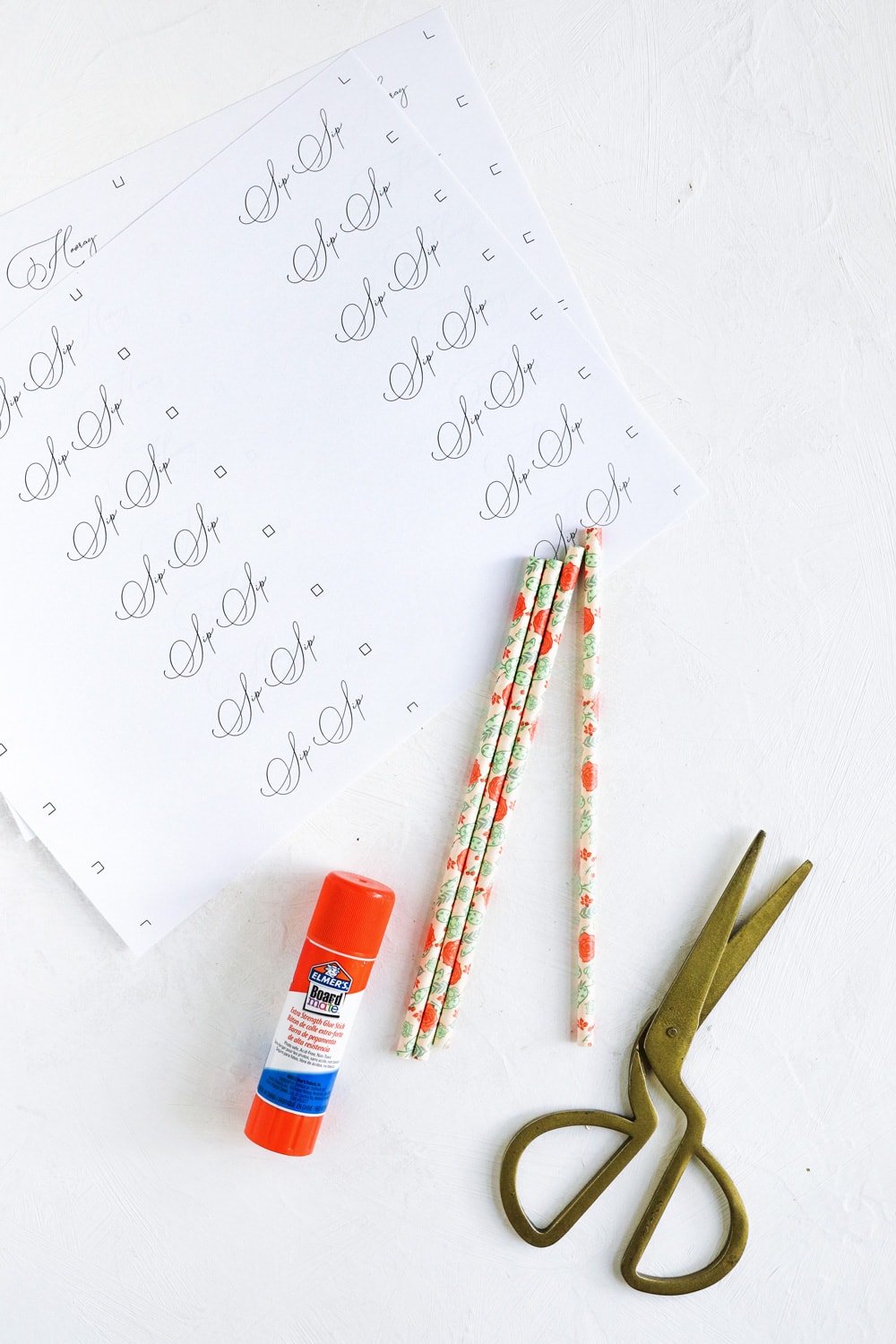 Glue Sticks - Cute Handwritten Font
