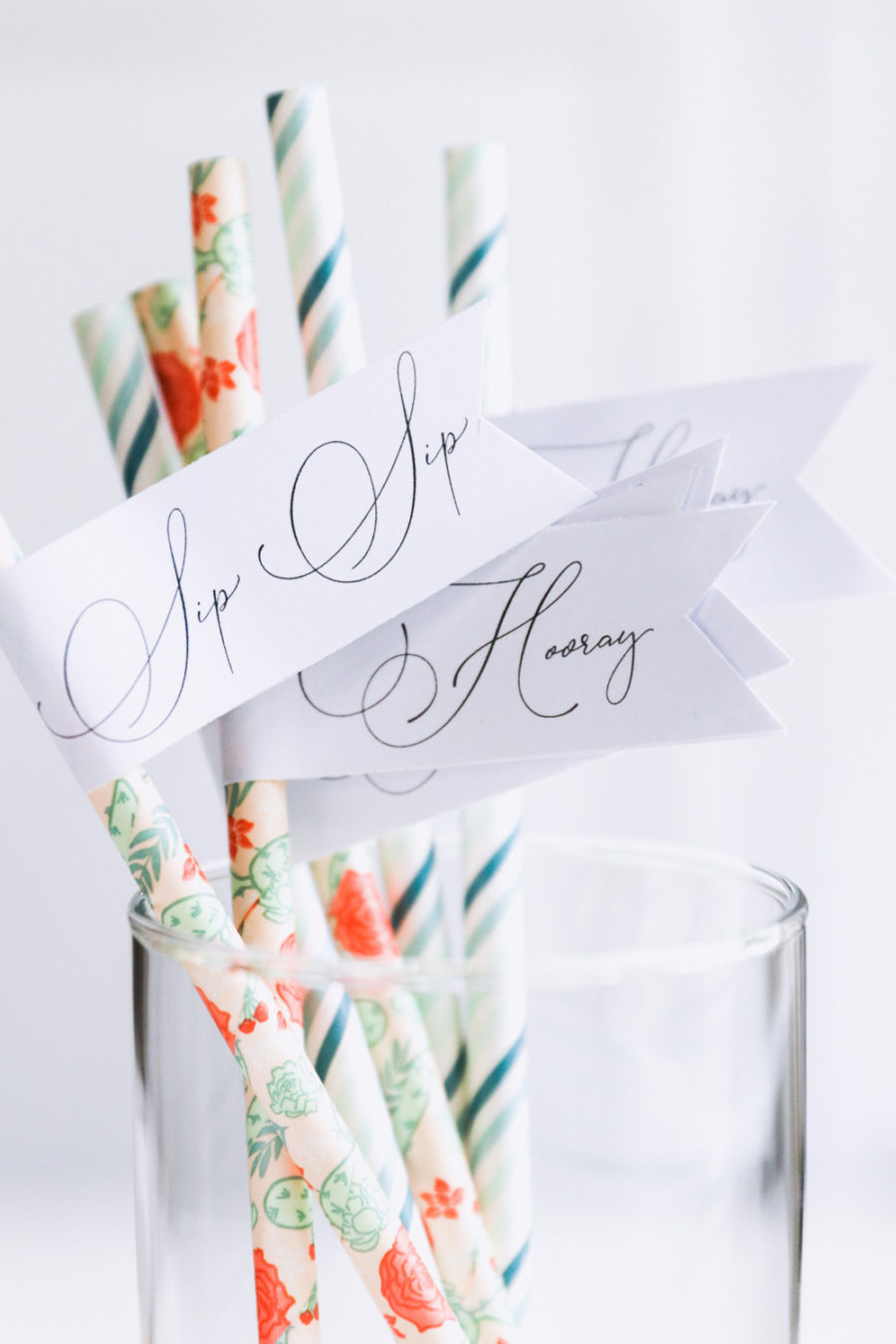 5-Minute Paper Straw Flags